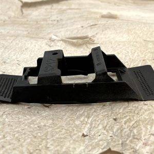 Mercedes E-Class W212 Rear Right Driver Side Blind Spot Bracket Genuine - Image 11