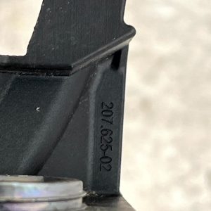 Mercedes E Class W213 Front Right Headlight Lamp Mount Bracket 20762502 Genuine - Image 7