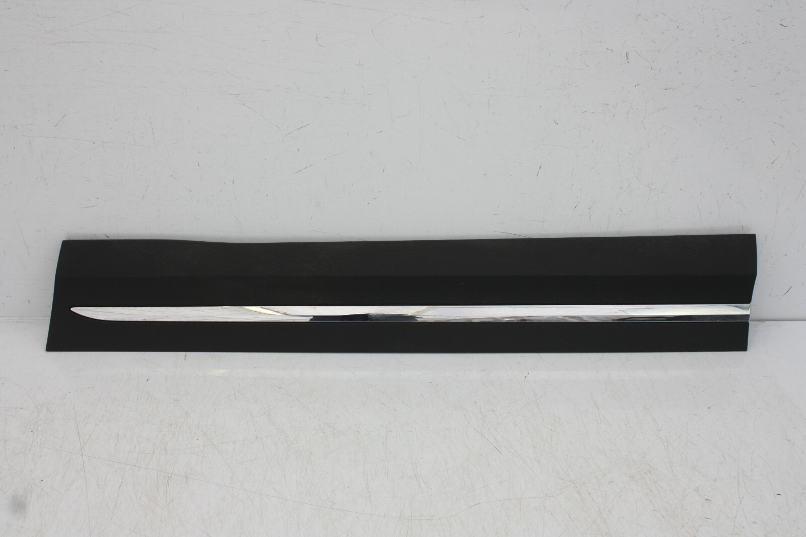 Mercedes GLA Door Moulding A2477271501 front right 2020-on