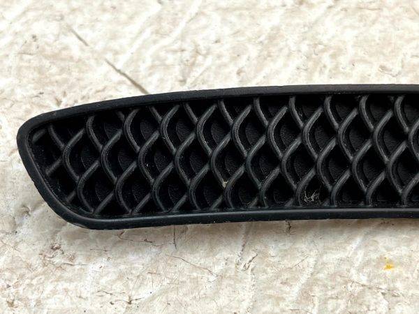 Mercedes GLA X156 AMG Rear Bumper Right Grill Trim 2014 2020 A1568850253 Genuine 178507815607 2