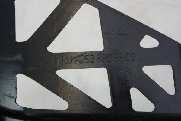 Mercedes GLC X253 Rear Bumper Right Bracket 2015 TO 2019 A2538809603 Genuine 178510567827 2