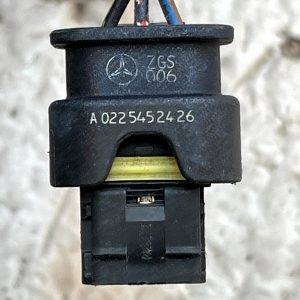 Mercedes GLE W166 PDC Parking Sensor Loom Plug Connector A0225452426 Genuine - Image 8