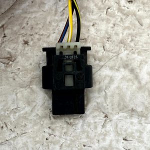 Mercedes GLE W166 PDC Parking Sensor Loom Plug Connector A0225452426 Genuine - Image 4