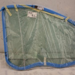 Mercedes Vito W447 Front Left Window Glass 2015 ON A4477250310 *COLLECTION ONLY* - Image 1