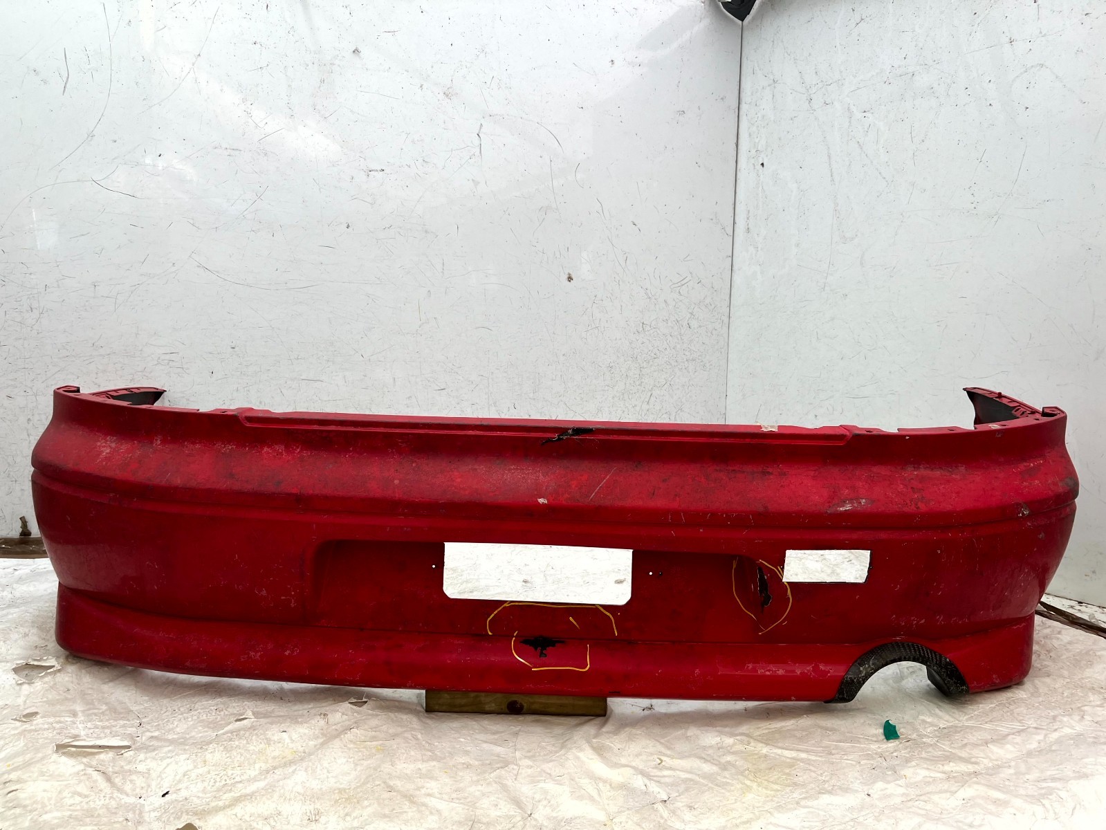 Mitsubishi Lancer Evolution Rear Bumper 2001 TO 2004 MR574333 Genuine *DAMAGED*