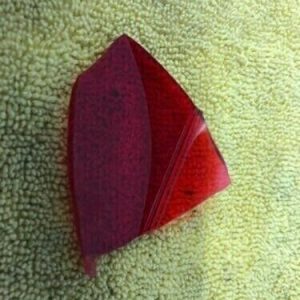 Plastic scrap 3.3 cm only