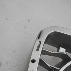 Range Rover Autobiography Front Bumper Right Side Grill 2009-2012 BH4M-R19952-A - Image 7
