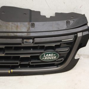 Range Rover Evoque Dynamic Front Bumper Grill 2019 ON R8D2-8200-A *DAMAGED* - Image 4