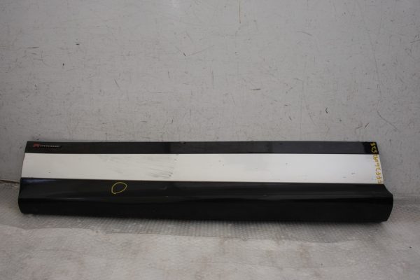 Range-Rover-Evoque-L551-Front-Left-Side-Door-Moulding-19-ON-K8D2-21065-B-DAMAGE-177442162777