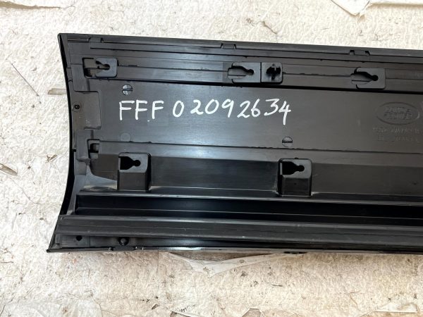 Range Rover Evoque L551 Mk2 Rear Left Door Moulding 19 ON K8D2 274A49 B Genuine 178499825327 7
