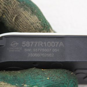 Range Rover Evoque L551 Shutter Actuator Motor 5877R1007A Genuine - Image 8