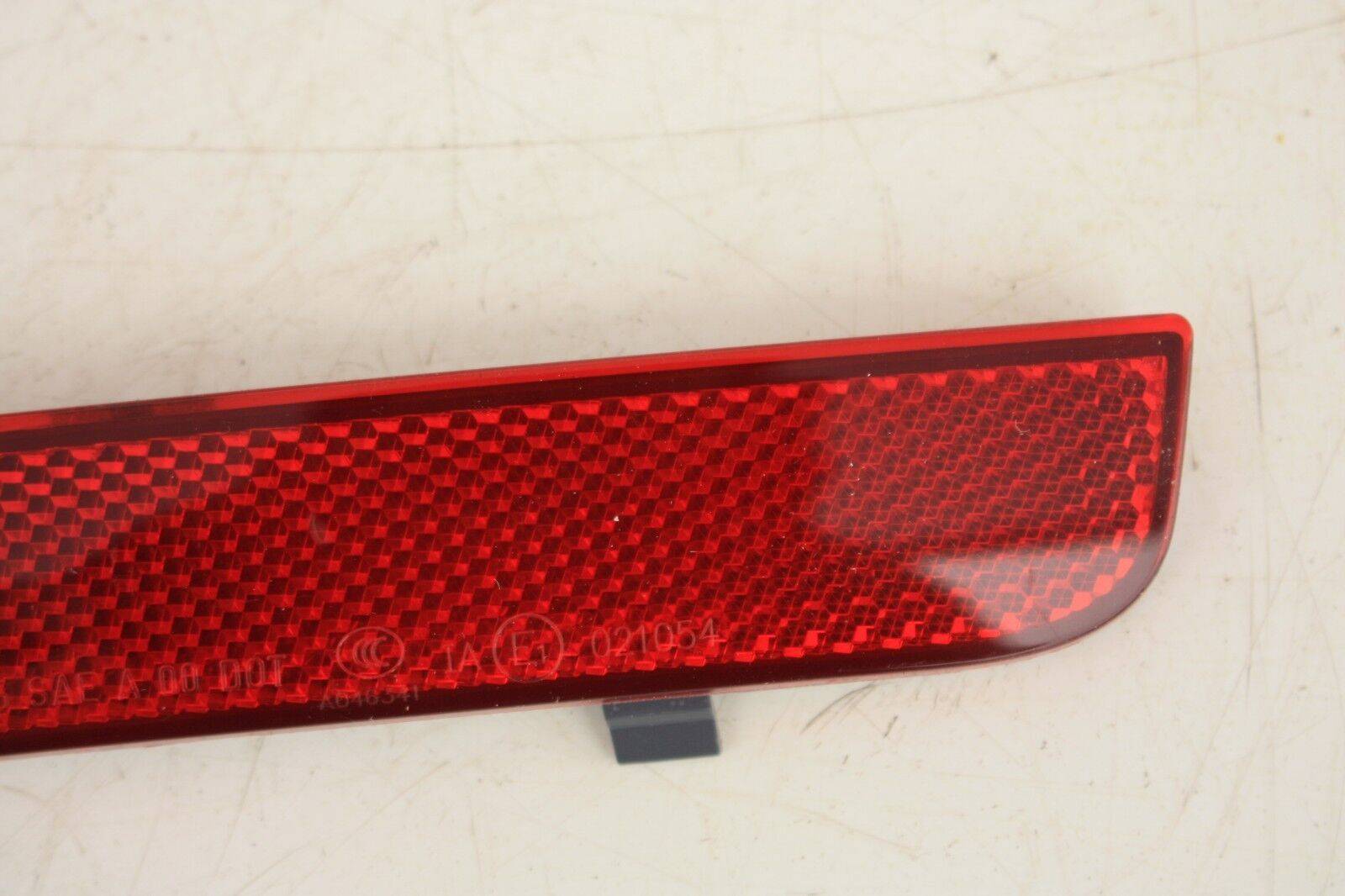 Range-Rover-L322-Rear-Right-Bumper-Reflector-2009-To-2013-Genuine-176484144577-2