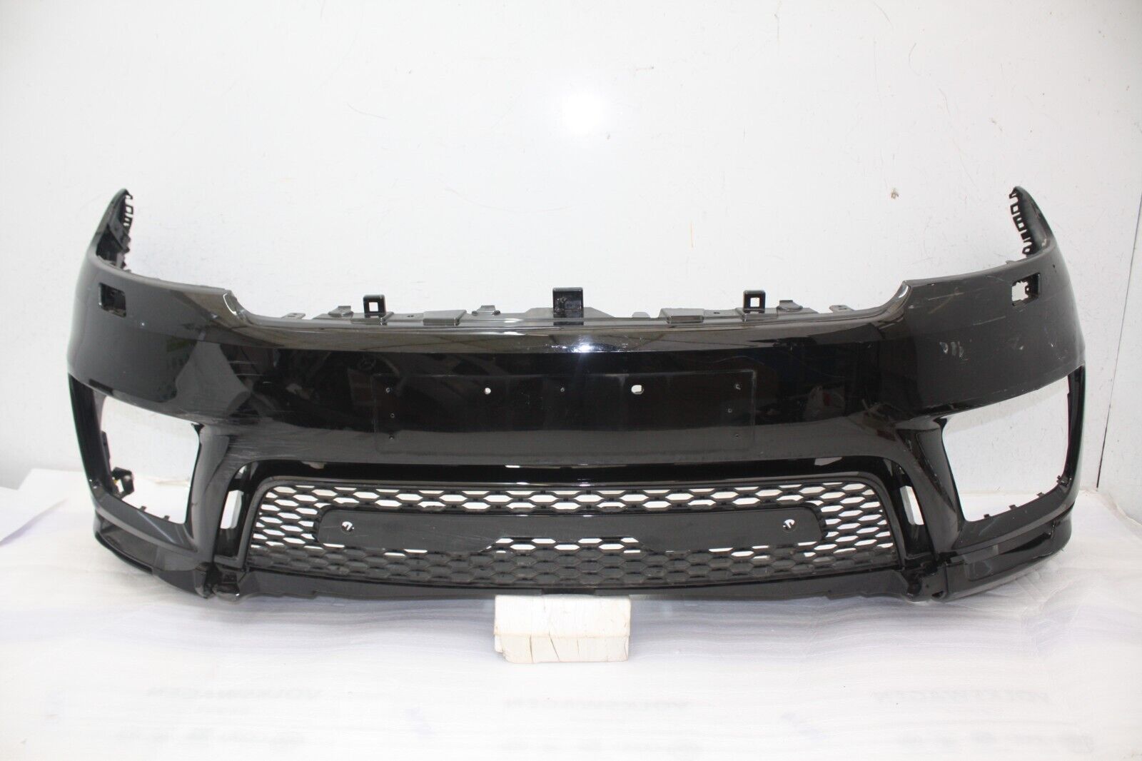 Range Rover Sport JK62 Front Bumper 2018 TO 2022 Genuine *DAMAGED*