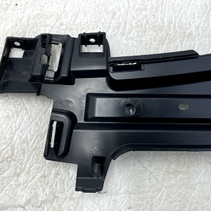 Range Rover Sport L461 Front Bumper Right Bracket 2022 ON N9X2-16A280-A Genuine - Image 7