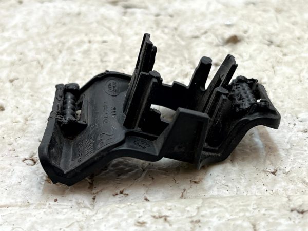 Range Rover Sport L461 Rear Bumper Parking Sensor Bracket M8E2 17B930 A Genuine 178505469057 5