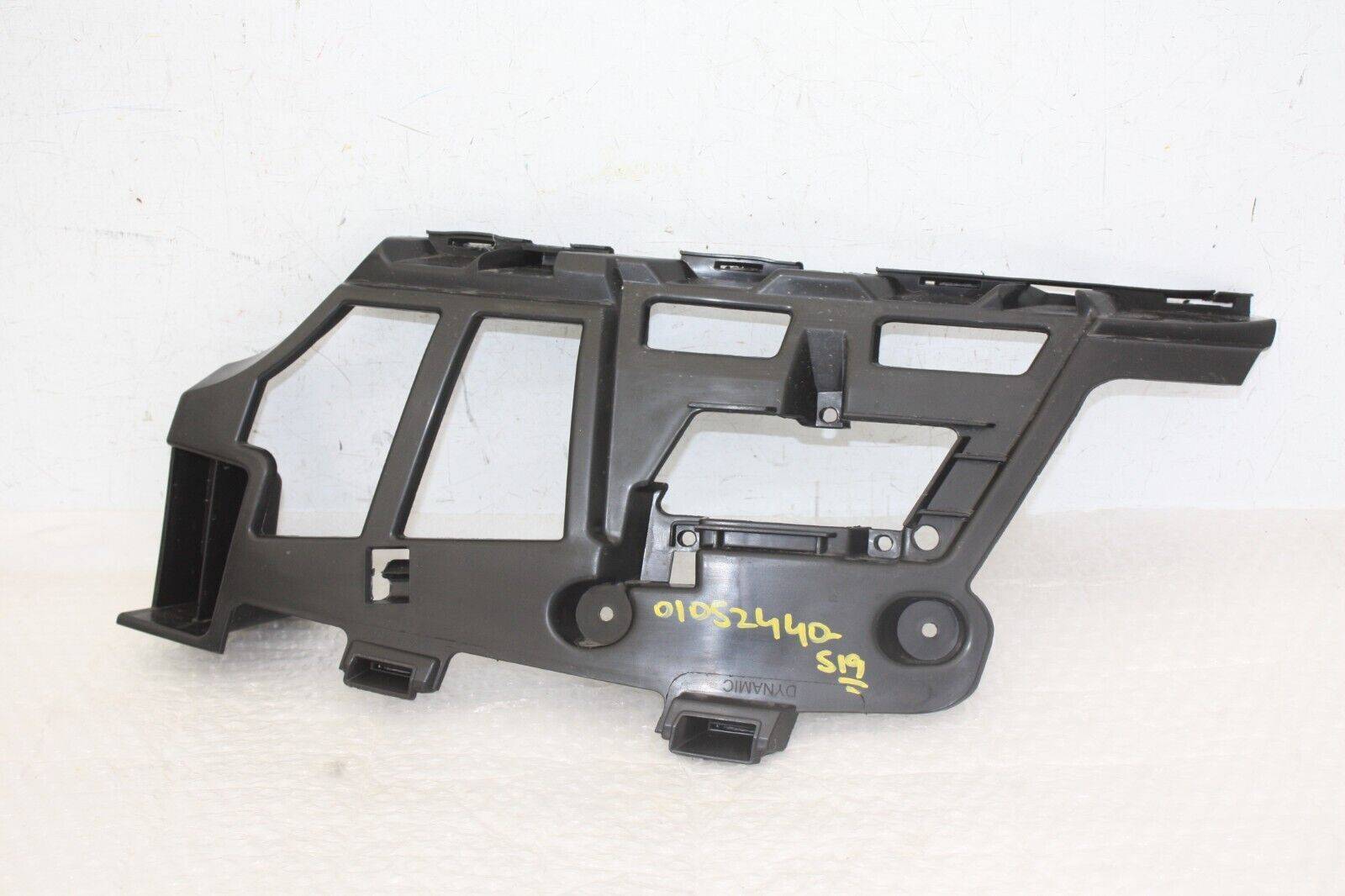 Range-Rover-Velar-Front-Bumper-Left-Bracket-2017-ON-J8A2-17C863-BA-Genuine-176359518247