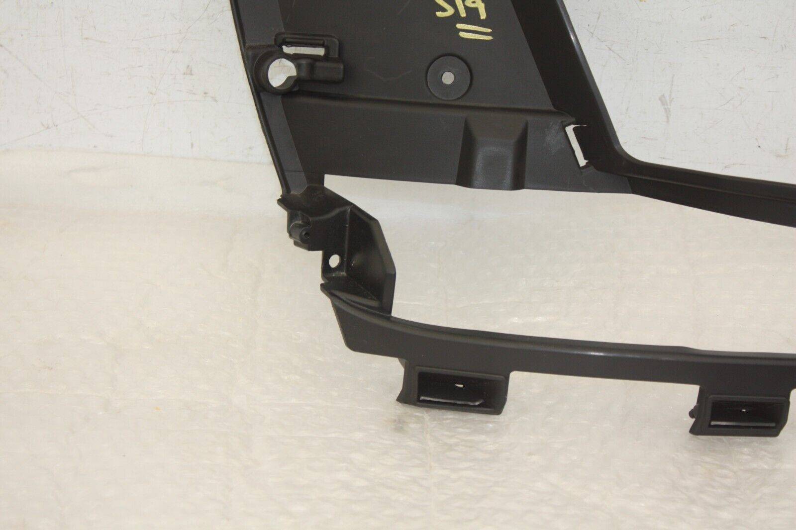 Range-Rover-Velar-Front-Bumper-Left-fog-light-Bracket-2017-ON-J8A2-15267-BA-176359520387-3