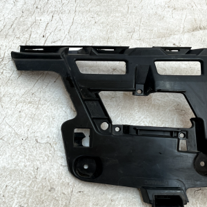 Range Rover Velar Front Bumper Right Bracket 2017 TO 2023 J8A2-17C862-BA Genuine - Image 3