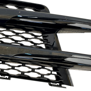 Range Rover Velar L560 Front Bumper Left Grille 2017-2023 J8A2-17E852-AB Genuine - Image 4