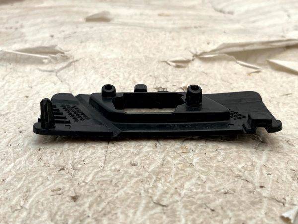 Range Rover Velar L560 Front Left Headlight Washer Cover J8A2-13C153-AB Genuine 9 Range Rover Velar L560 Front Left Headlight Washer Cover J8A2 13C153 AB Genuine 178502916457 10