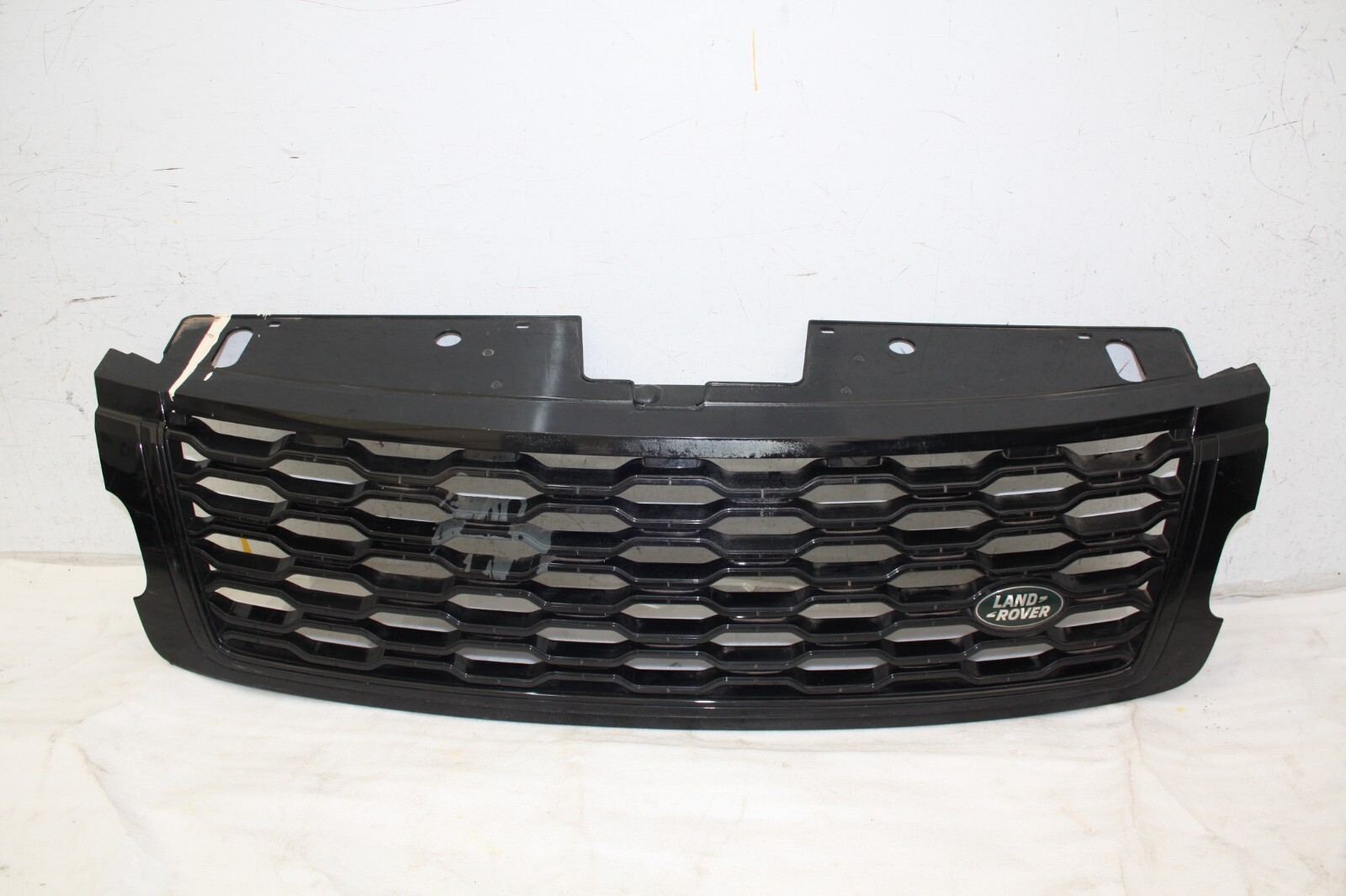 Range Rover Vogue L405 Front Bumper Grill 2018 TO 2022 JK52-8200-CD *DAMAGED*