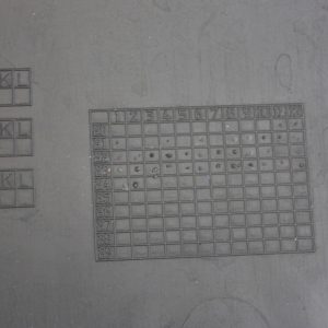 Range Rover Vogue L460 Front Bumper Grill 2022 ON M8E2-8200-A Genuine *DAMAGED* - Image 16