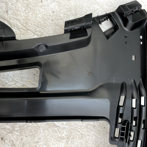 Range Rover Vogue L460 Front Bumper Right Bracket 2022 ON M8E2-17C862-A Genuine - Image 5