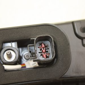 Range Rover Vogue L460 Rear Tailgate Middle Section 2023 ON Genuine *DAMAGED* - Image 21