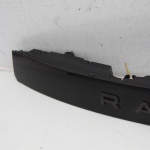 Range Rover Vogue L460 Rear Tailgate Middle Section 2023 ON Genuine *DAMAGED* - Image 7