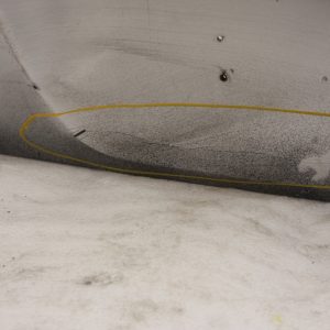 Renault Laguna Rear Bumper 2007 TO 2010 850220001R Genuine *DAMAGED* - Image 4