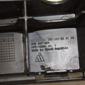 Skoda Fabia Rear Bumper Right Bracket 2018 TO 2022 6V6807864 Genuine - Image 12