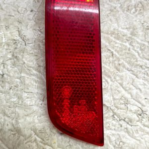 Skoda Octavia Mk3 Rear Bumper Right Reflector 2013 TO 2017 5E9945106 Genuine - Image 6