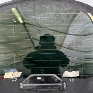 Tesla Model Y Rear Tailgate Window Glass 2021 TO 2025 1637505-00-A Genuine - Image 10