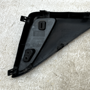 Toyota C-HR Rear Bumper Right Reflector Trim 2016 TO 2019 52163-F4020 Genuine 18 Toyota C-HR Rear Bumper Right Reflector Trim 2016 TO 2019 52163-F4020 Genuine - Image 7