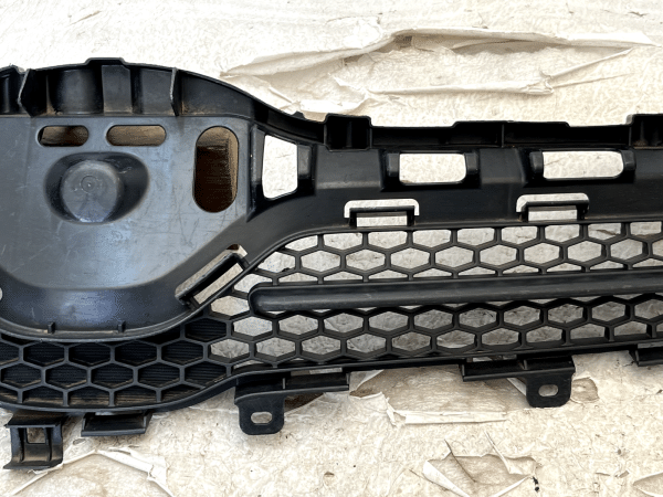 Toyota Corolla Verso Front Bumper Grill 2007 TO 2009 53111 0F030 Genuine 178518800807 5