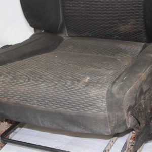 Toyota Hilux Front & Rear Seat Set Genuine *DAMAGED* - Image 11