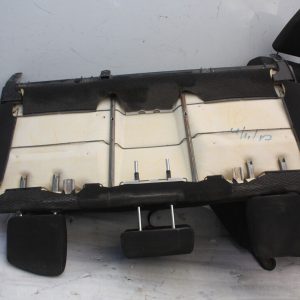 Toyota Hilux Front & Rear Seat Set Genuine *DAMAGED* - Image 16