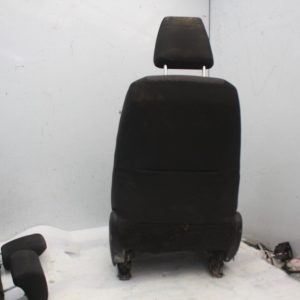 Toyota Hilux Front & Rear Seat Set Genuine *DAMAGED* - Image 17