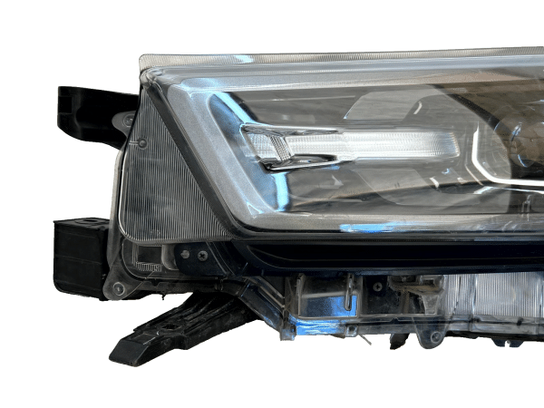 Toyota Hilux Left LED Headlight 2020 TO 2024 81150 YP450 Genuine 178507902757 2