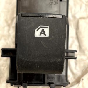 Toyota Hilux Mk7 Door Window Control Switch 2016 TO 2021 193145 Genuine - Image 8