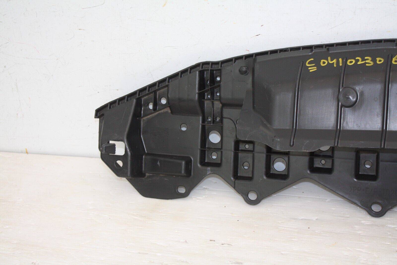 Toyota-Yaris-Front-Bumper-Under-Tray-2011-to-2014-52618-0D030-Genuine-175941709877-4