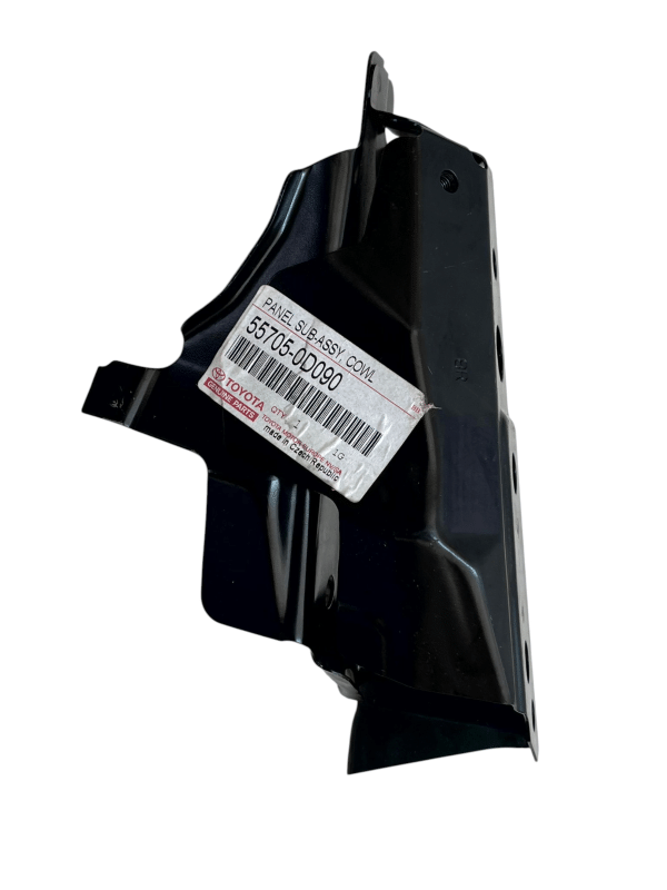 Toyota Yaris Upper Right Windshield Cowl Panel 2011 TO 2017 55705-0D090 Genuine 1 Toyota Yaris Upper Right Windshield Cowl Panel 2011 TO 2017 55705 0D090 Genuine 178519440307 2