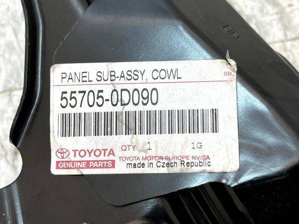 Toyota Yaris Upper Right Windshield Cowl Panel 2011 TO 2017 55705-0D090 Genuine 6 Toyota Yaris Upper Right Windshield Cowl Panel 2011 TO 2017 55705 0D090 Genuine 178519440307 7