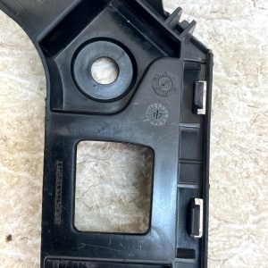 VW Golf Mk7 Rear Bumper Left Bracket 2013 TO 2020 5G6807393 Genuine - Image 9