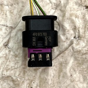 VW Golf Polo Parking Sensor Wiring Loom Harness Plug Connector 4F0973703 Genuine - Image 3