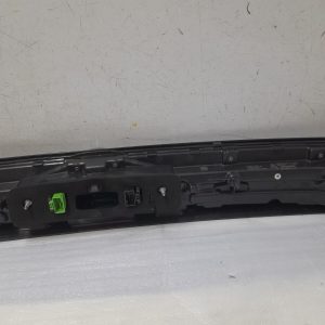 VW ID.7 ID7 LED Rear Center light 2023 14B945307A Genuine *LENS DAMAGED* - Image 11