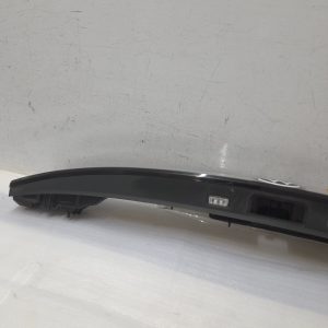 VW ID.7 ID7 LED Rear Center light 2023 14B945307A Genuine *LENS DAMAGED* - Image 9