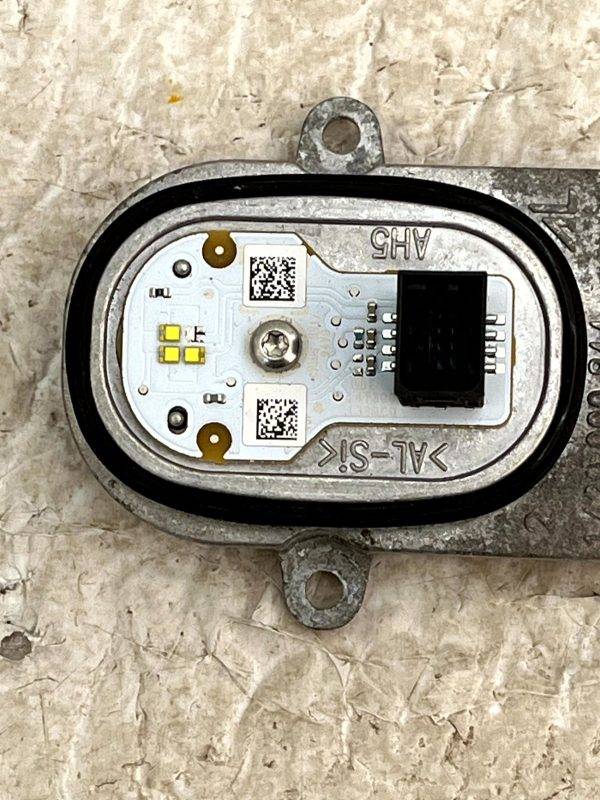 VW Tiguan Mk2 LED Headlight Ballast Control Module 2018 2023 1420000844 Genuine 178507815507 5