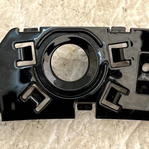 VW Tiguan Mk3 Rear Right Side Parking Sensor Holder 2024 ON 571919398A Genuine - Image 3