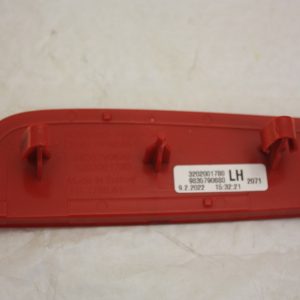 Vauxhall Mokka Rear Bumper Left Side Light Reflector 2021 ON 9835790680 Genuine - Image 5